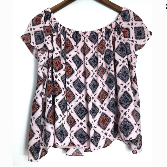 ELIZABETH AND JAMES Silk Blouse Top Sz S - Picture 3 of 6